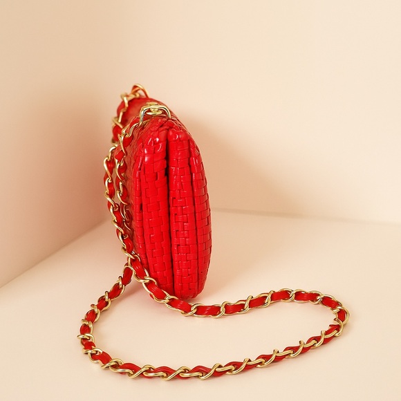1960s Vintage Red Woven Clutch Shoulder Bag